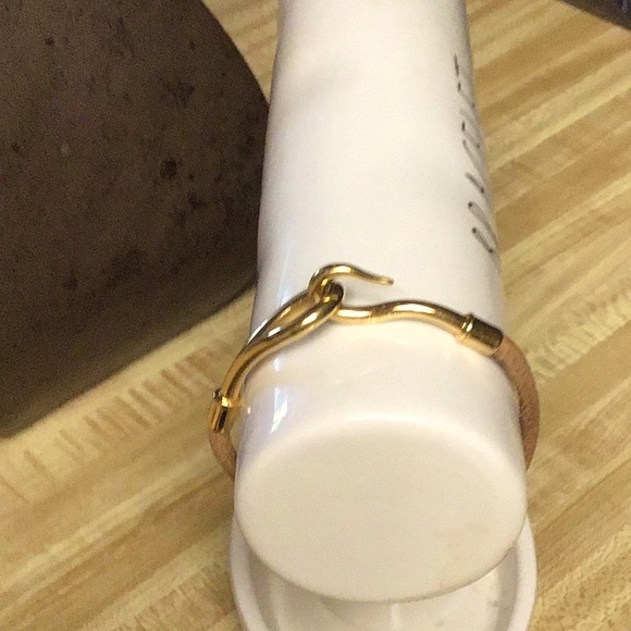 Hermes Hook Bracelet SUPER SALE💥💥